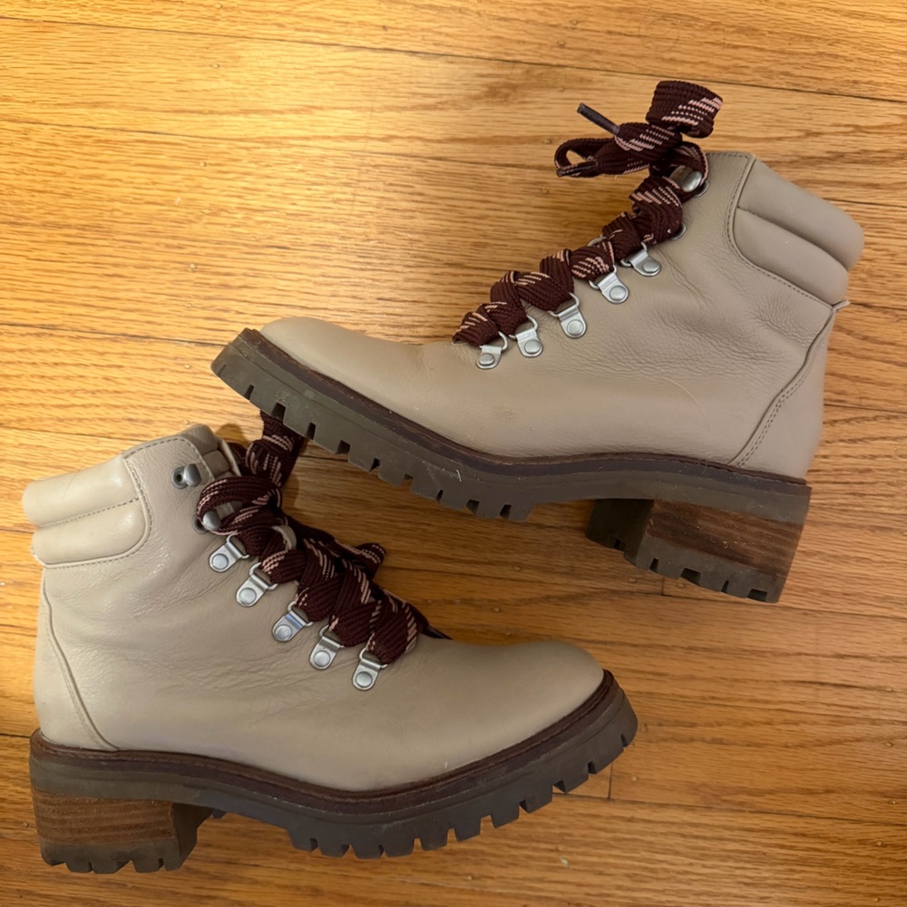 Gentle Souls Brooklyn 2.1 Tan Leather Combat Boots hiking 7.5 brown thick laces
